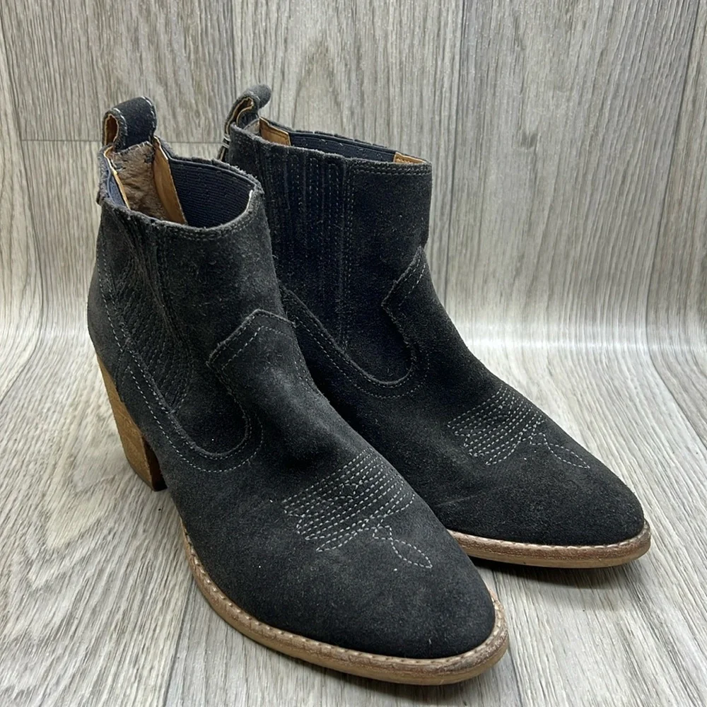 Vita Ankle Bootie
